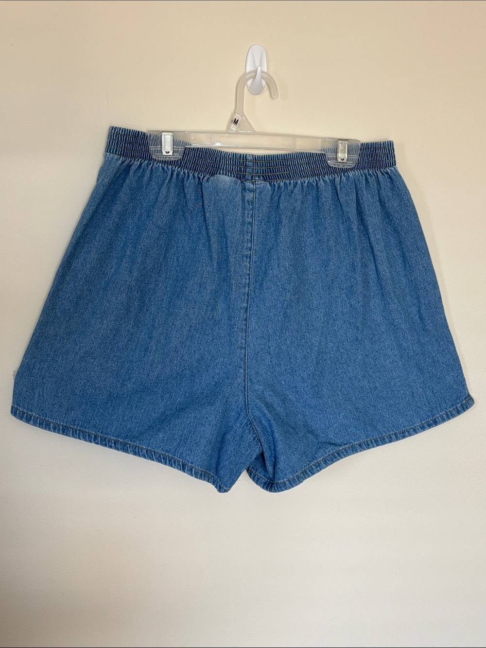 Vintage 90s Women’s Denim Mickey Mouse Elastic Waist Embroidered Shorts Relaxed - Picture 10 of 13
